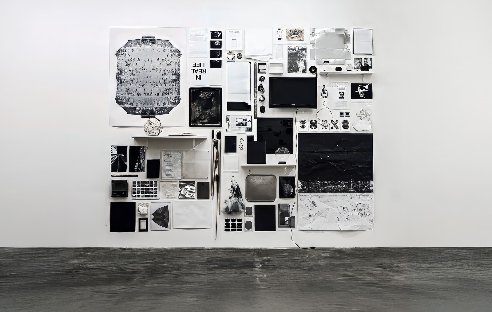 Esther Hunziker – Things, Installation, 2013
