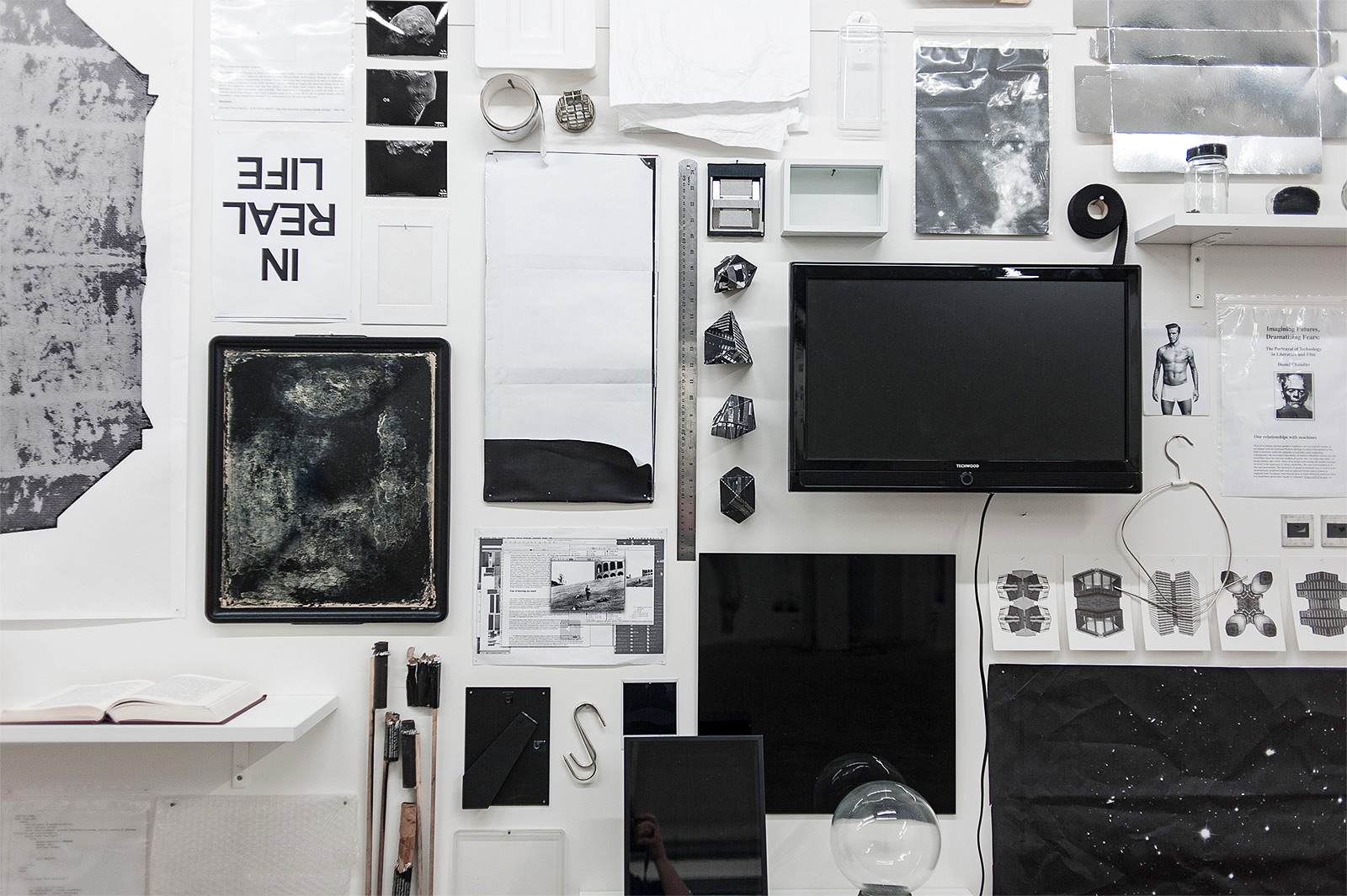 Esther Hunziker – Things, Installation, 2013